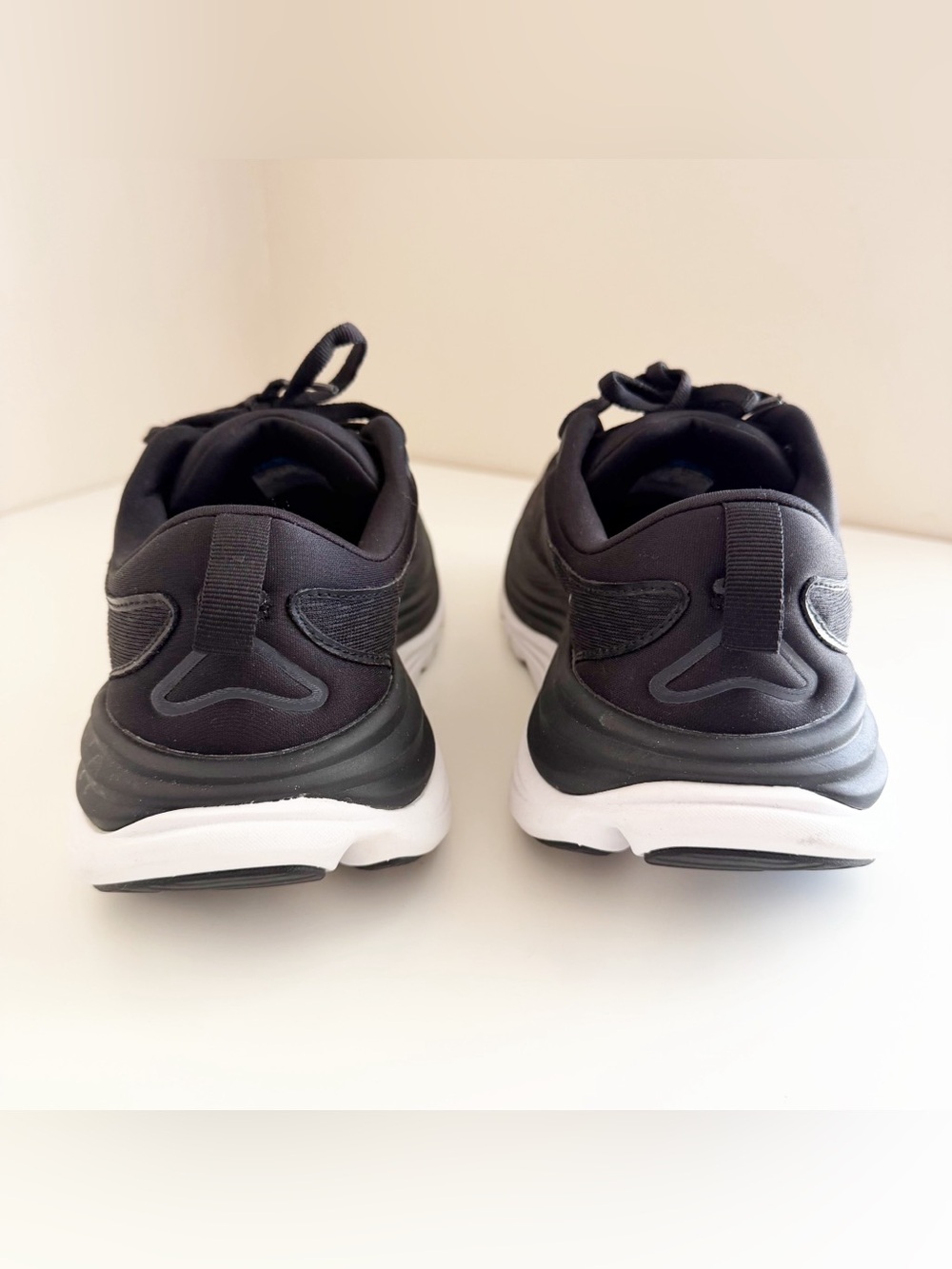 HOKA Women’s Gaviota 5 Black Running Shoes size 8B - Picture 6 of 10